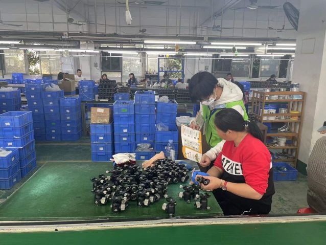 三鄉(xiāng)鎮(zhèn)開展“加強禁毒宣傳， 共創(chuàng)無毒企業(yè)”活動照片3.jpg